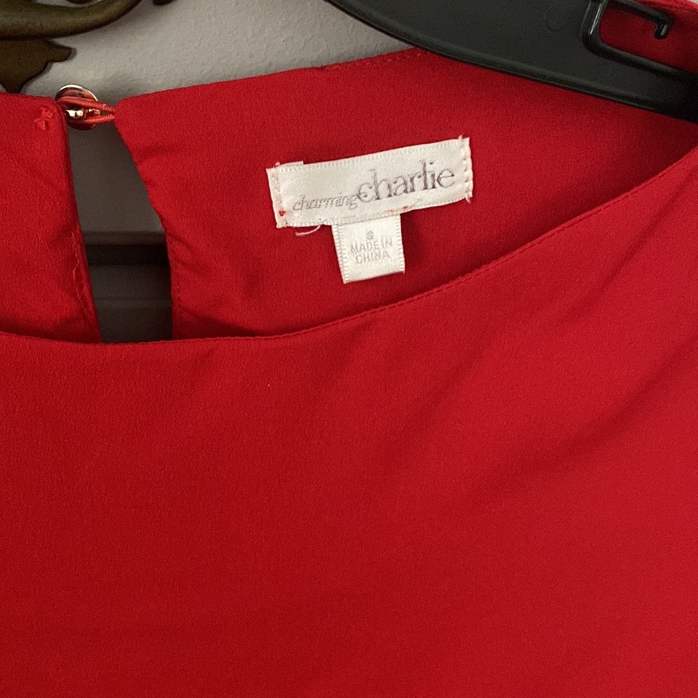 Red tunic - Picture 2 of 3